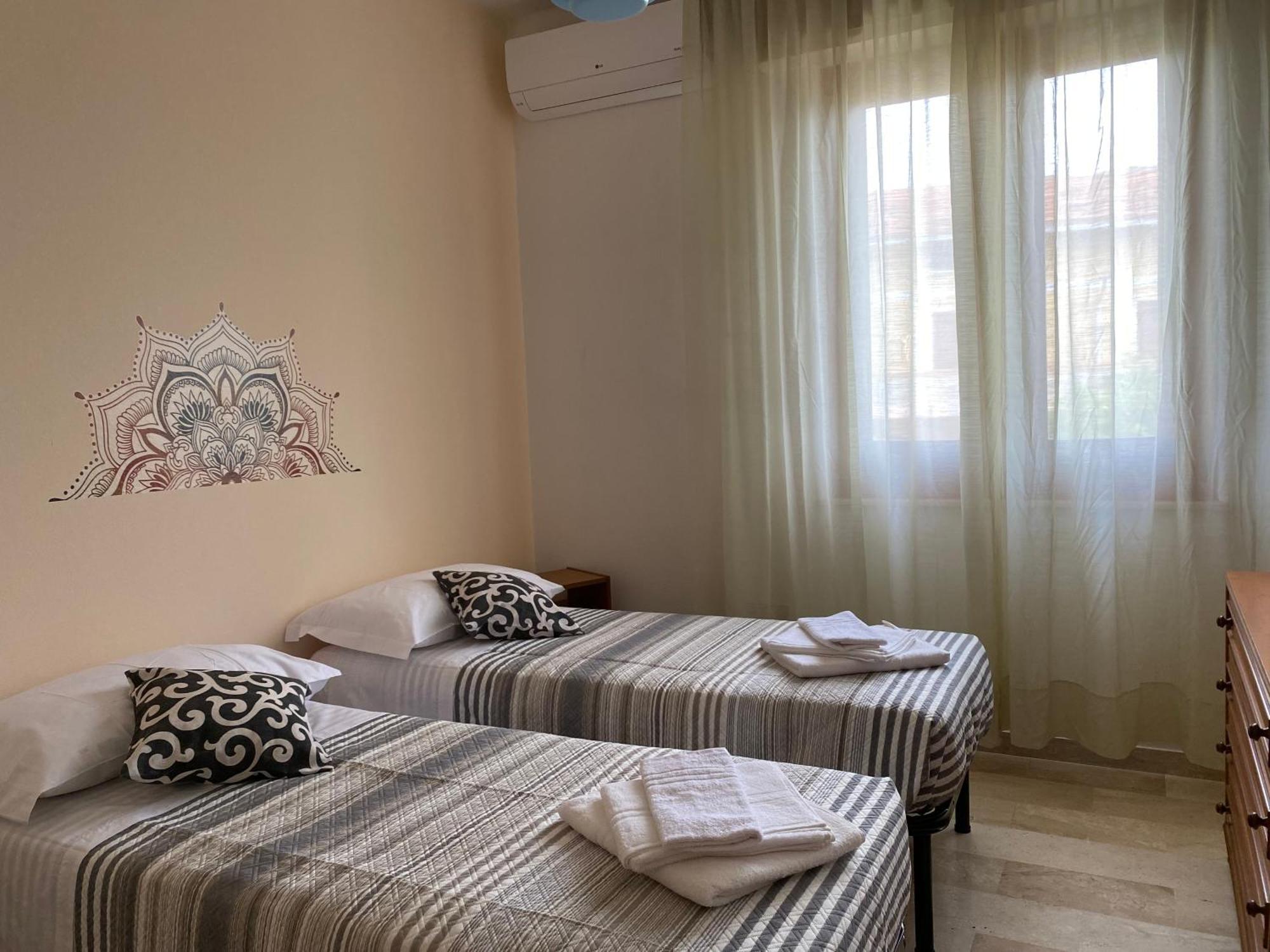L'Incognita Bed & Breakfast San Nicolo d'Arcidano Bagian luar foto